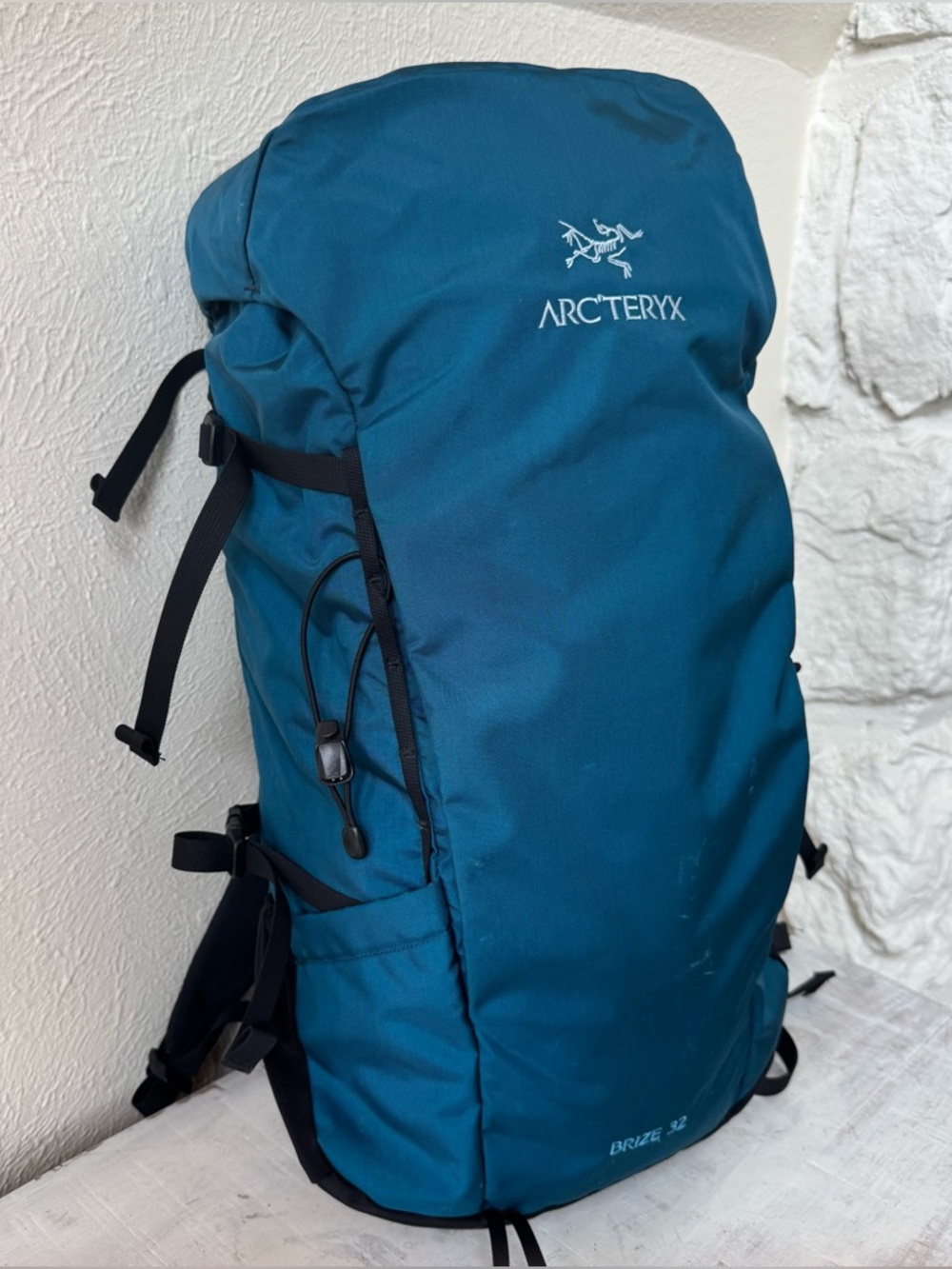 Arc’teryx Brize 32 Backpack | Blue/Teal